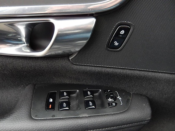 Volvo V90 20 of 24