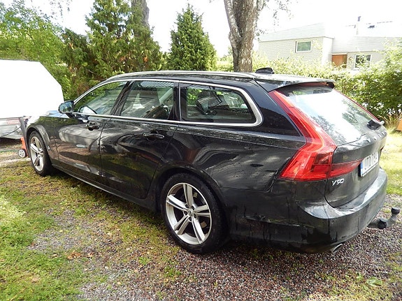 Volvo V90 4 of 24