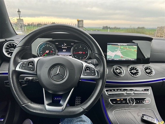 Mercedes-Benz E220 d 5 of 5