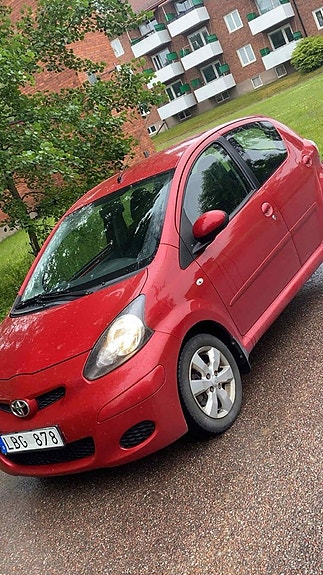 Toyota Aygo 6 of 11