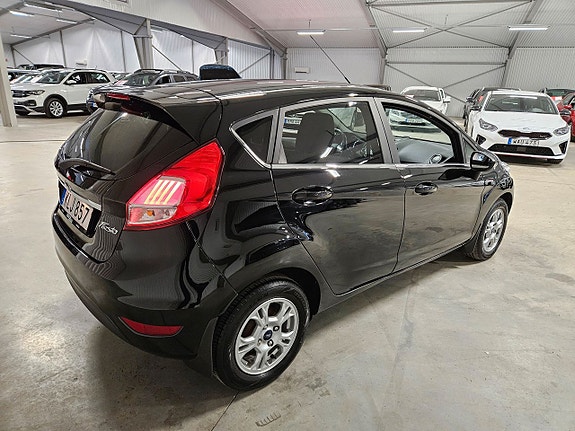 Ford Fiesta 3 of 9