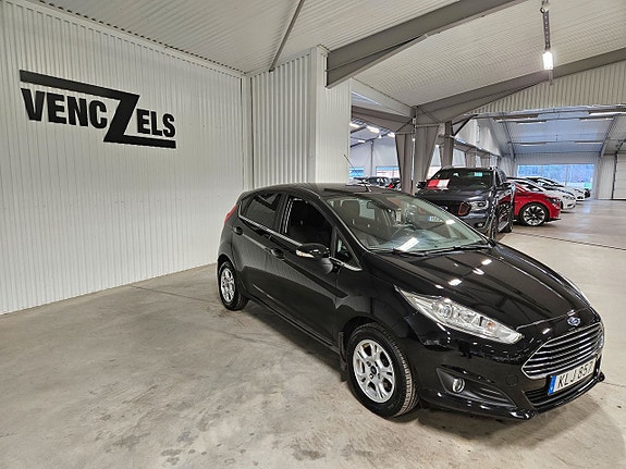 Ford Fiesta 2 of 9