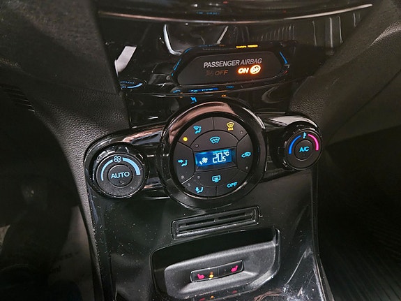 Ford Fiesta 8 of 9