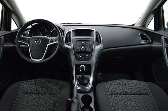 Opel Astra 6 of 22