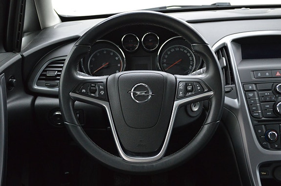 Opel Astra 15 of 22