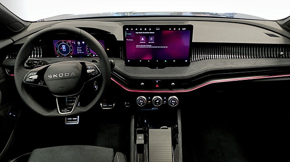 Skoda Superb 7 of 11