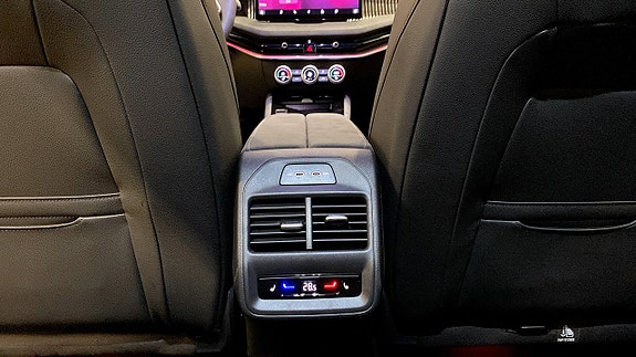 Skoda Superb 9 of 11