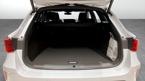 Cupra Leon 12 of 12