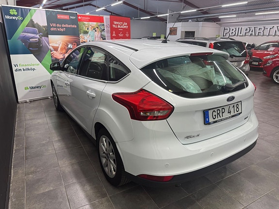 Ford Focus 17 of 19