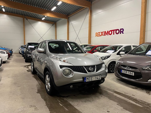 Nissan Juke 2 of 5