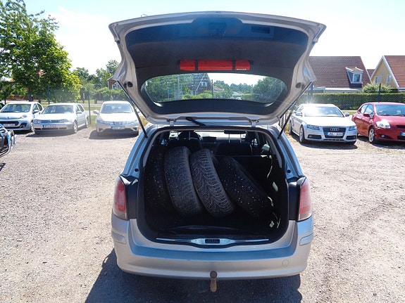 Opel Astra 19 of 20