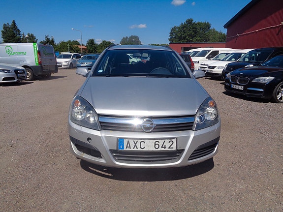 Opel Astra 2 of 5