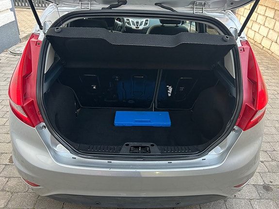 Ford Fiesta 9 of 21