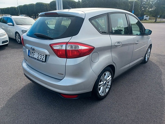 Ford C-Max 6 of 17