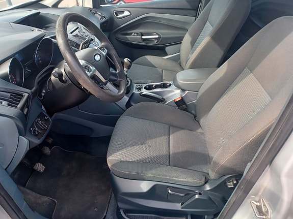 Ford C-Max 13 of 17