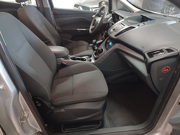 Ford C-Max 16 of 17