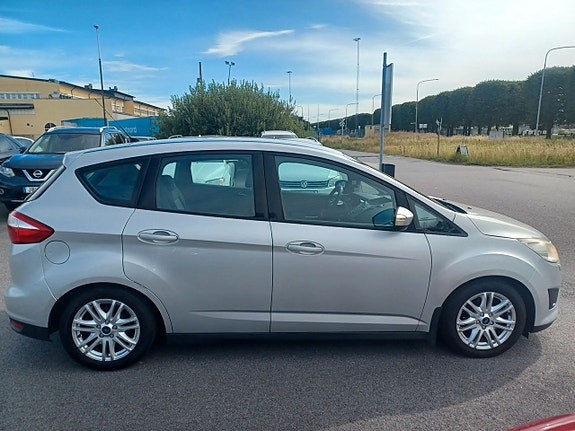 Ford C-Max 7 of 17