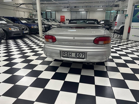 Chrysler Stratus 6 of 12