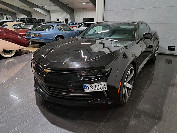 Chevrolet Camaro 3 of 12