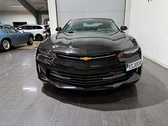 Chevrolet Camaro 7 of 12
