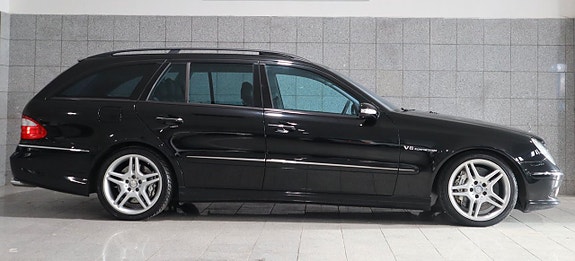 Mercedes-Benz E55 18 of 26