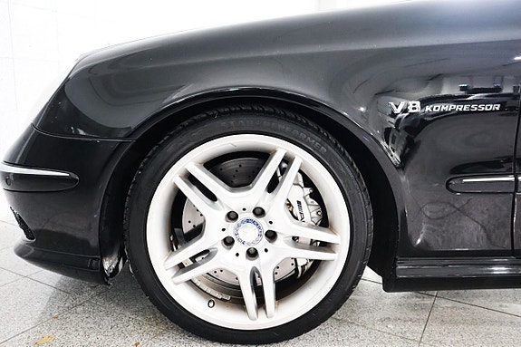 Mercedes-Benz E55 26 of 26