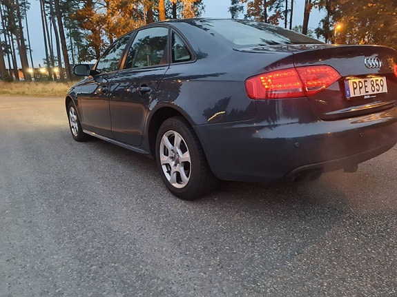 Audi A4 10 of 17