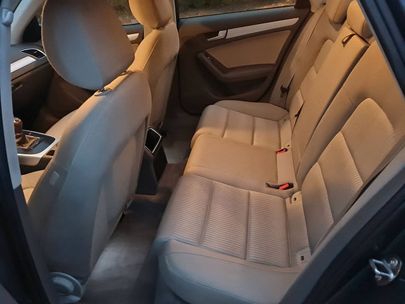 Audi A4 12 of 17
