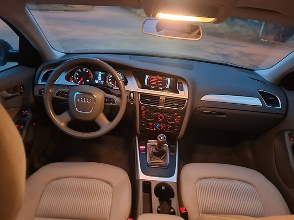Audi A4 13 of 17