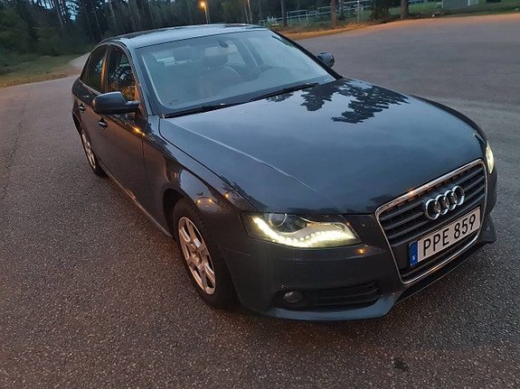 Audi A4 5 of 5