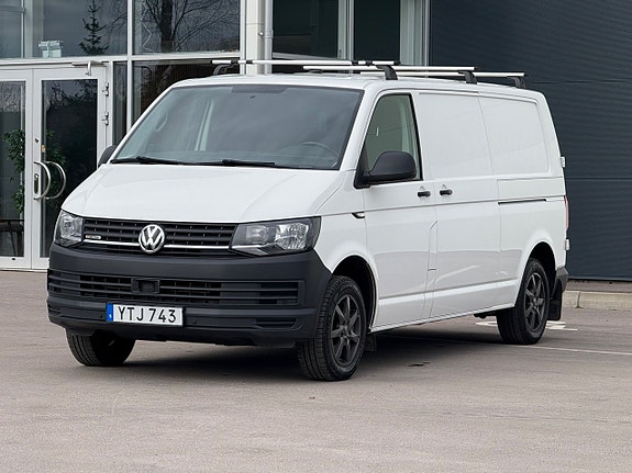 Volkswagen Transporter 3 of 5