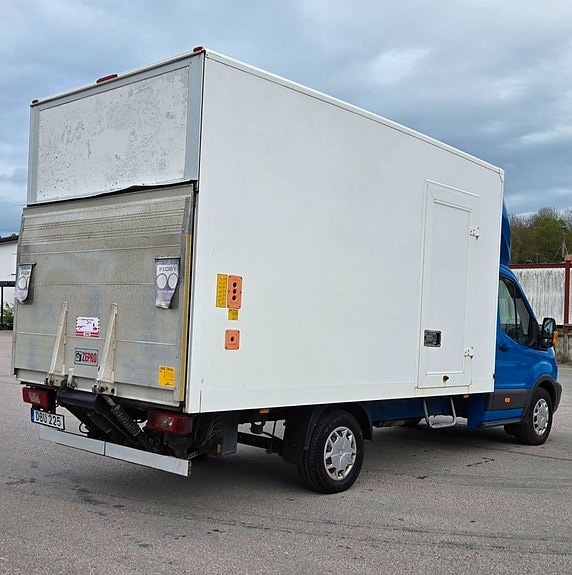 Ford Transit 11 of 27