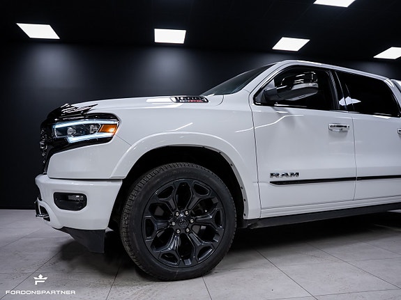 Dodge RAM 1500 5 of 30