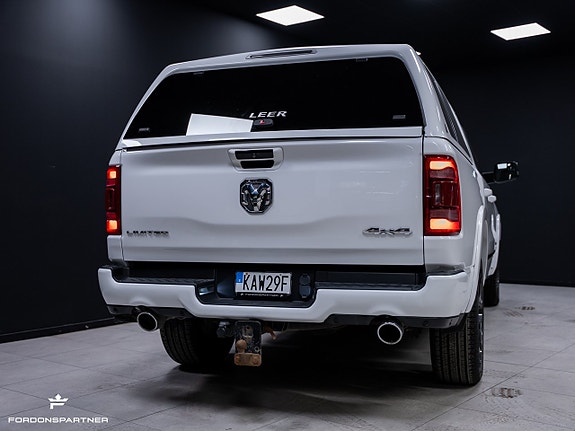 Dodge RAM 1500 12 of 30