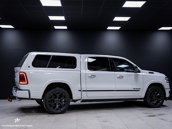 Dodge RAM 1500 9 of 30