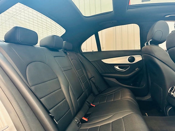 Mercedes-Benz C220 d 12 of 22