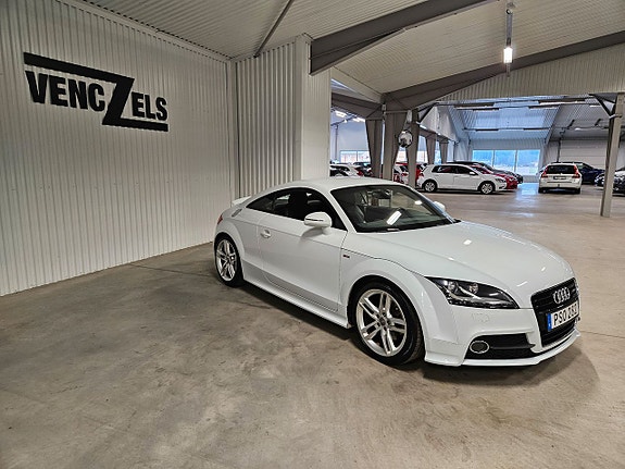 Audi TT 2 of 5