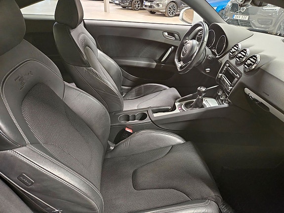 Audi TT 7 of 9