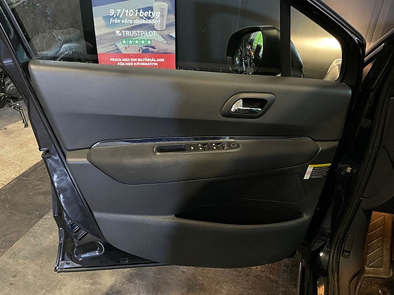 Peugeot 3008 16 of 29
