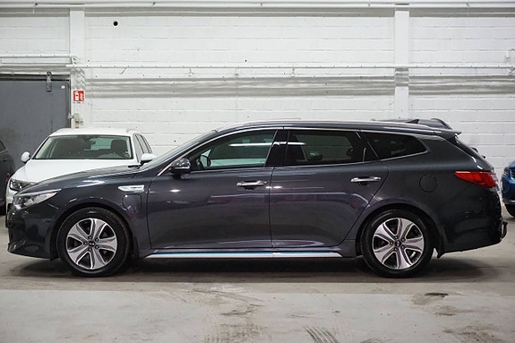Kia Optima 2 of 5