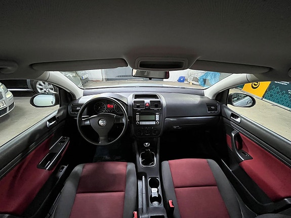 Volkswagen Golf V 12 of 16