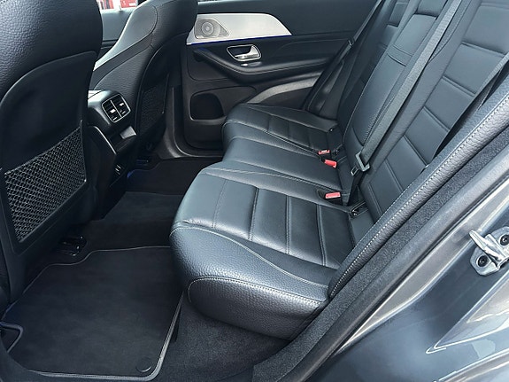 Mercedes-Benz GLE350 de 5 of 5