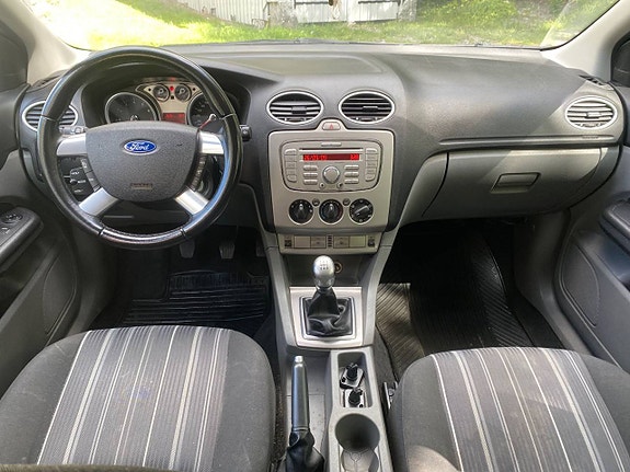 Ford Focus 5 of 5