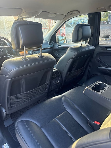 Mercedes-Benz GL450 9 of 24