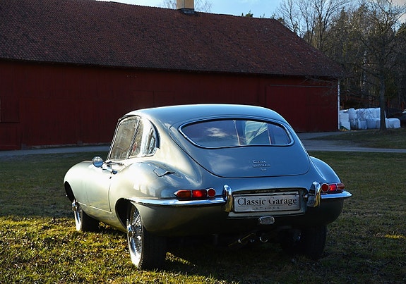 Jaguar E-TYPE 8 of 30