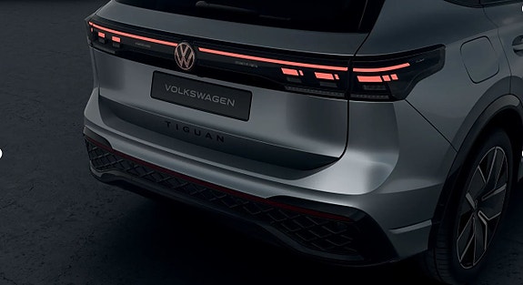 Volkswagen Tiguan 30 of 30