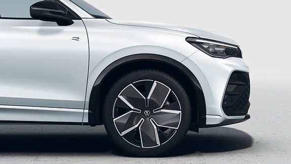 Volkswagen Tiguan 28 of 30