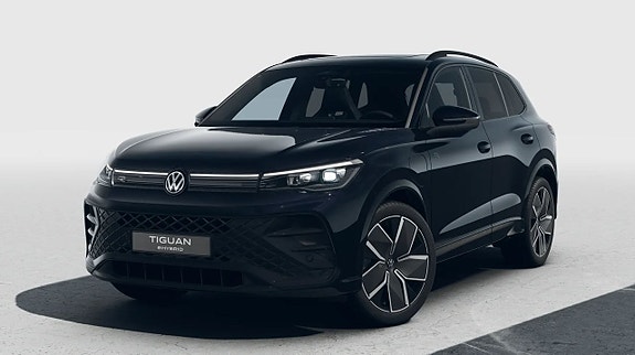 Volkswagen Tiguan 18 of 30