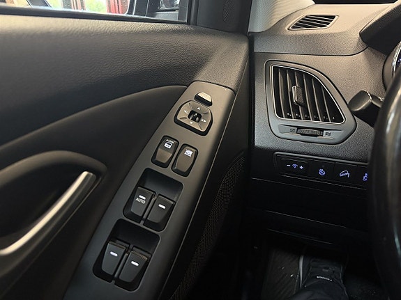 Hyundai ix35 12 of 27