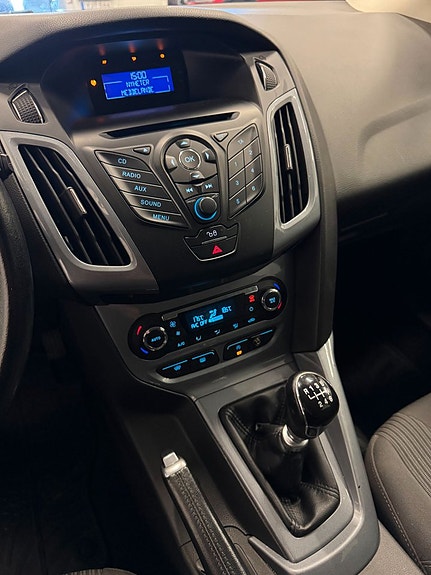 Ford Focus 12 of 15